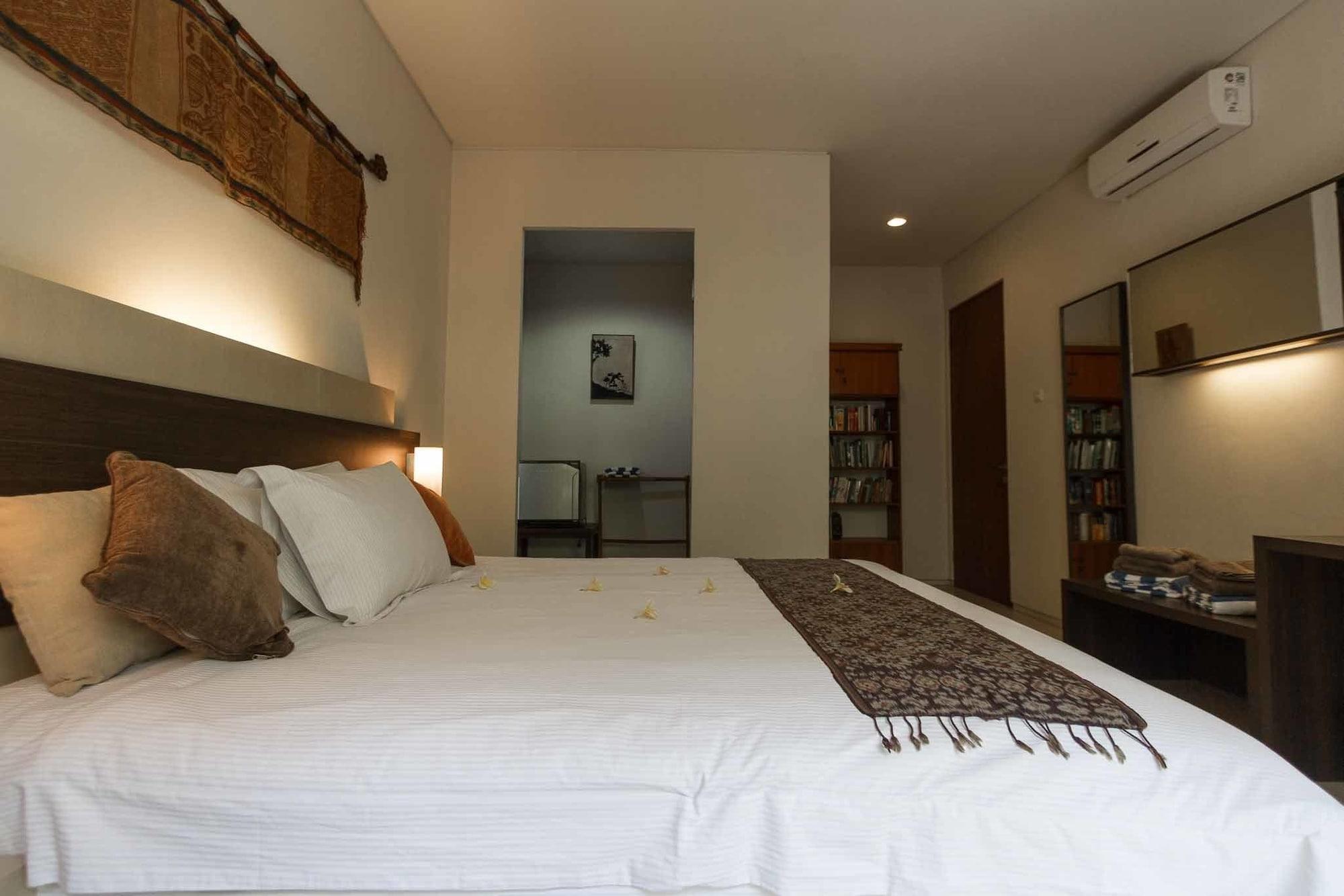 Villa Karingal Senggigi Eksteriør billede