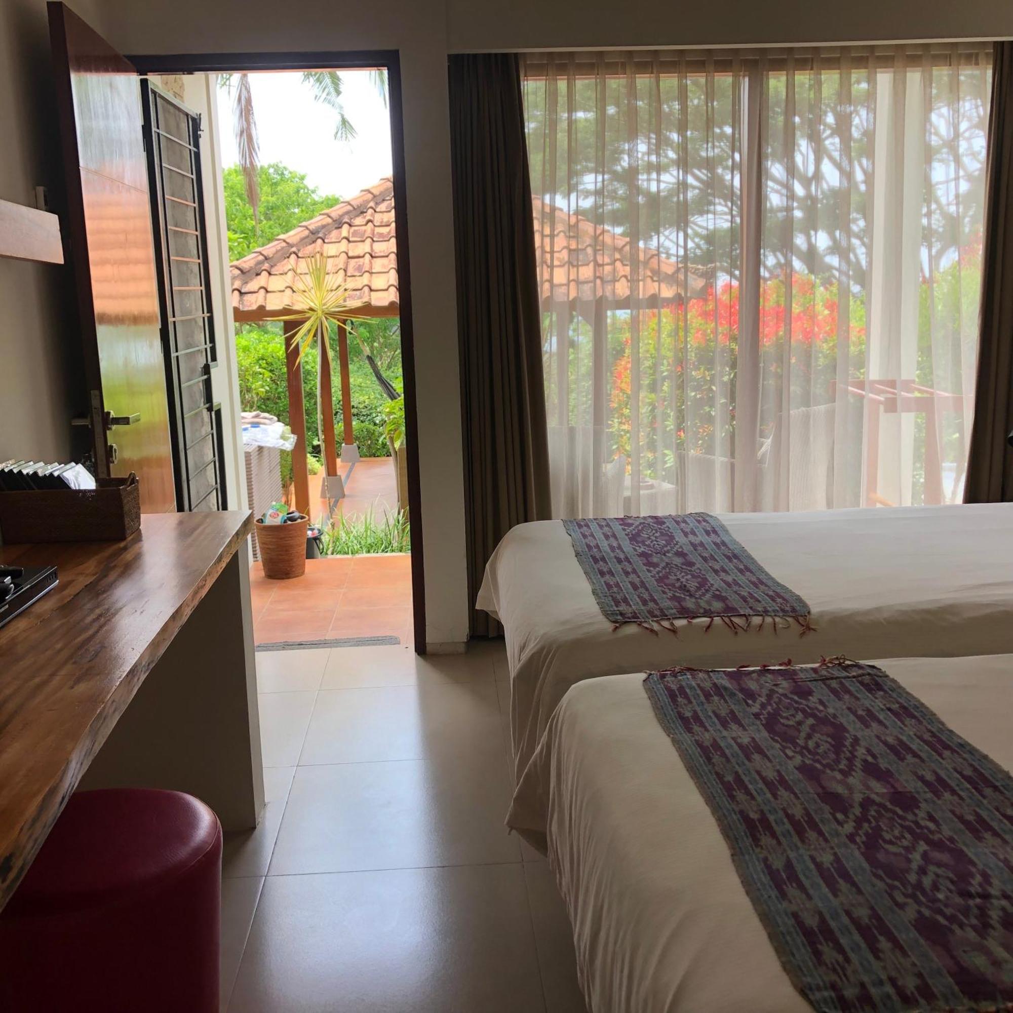 Villa Karingal Senggigi Eksteriør billede