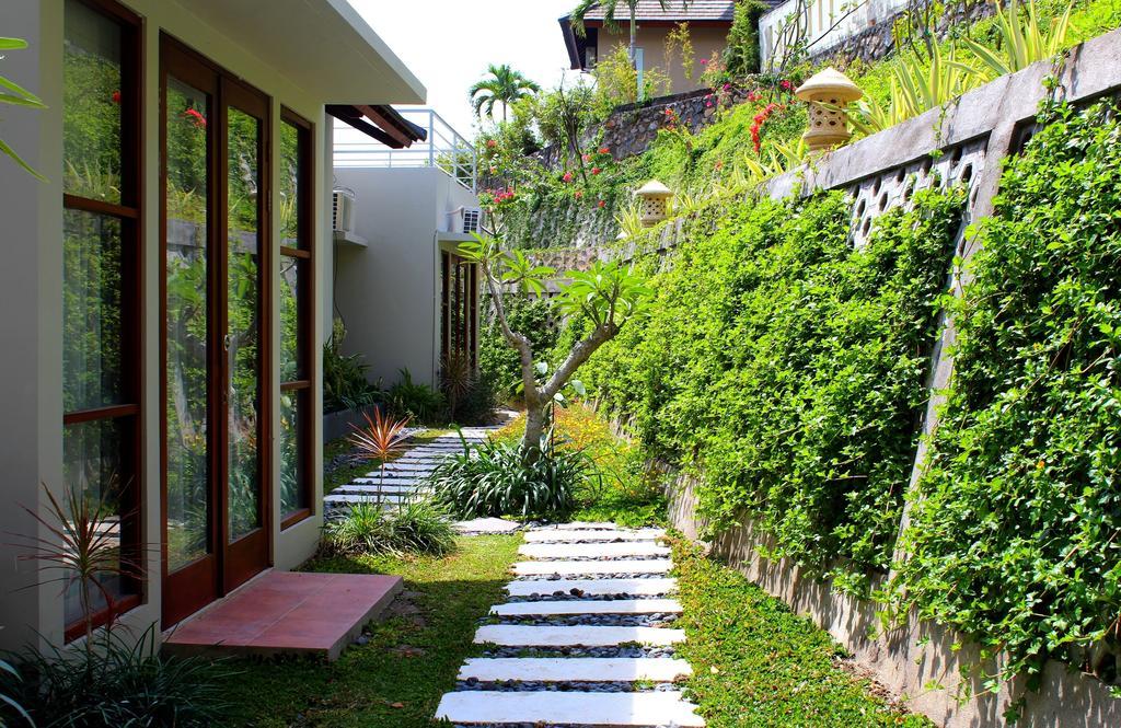 Villa Karingal Senggigi Værelse billede