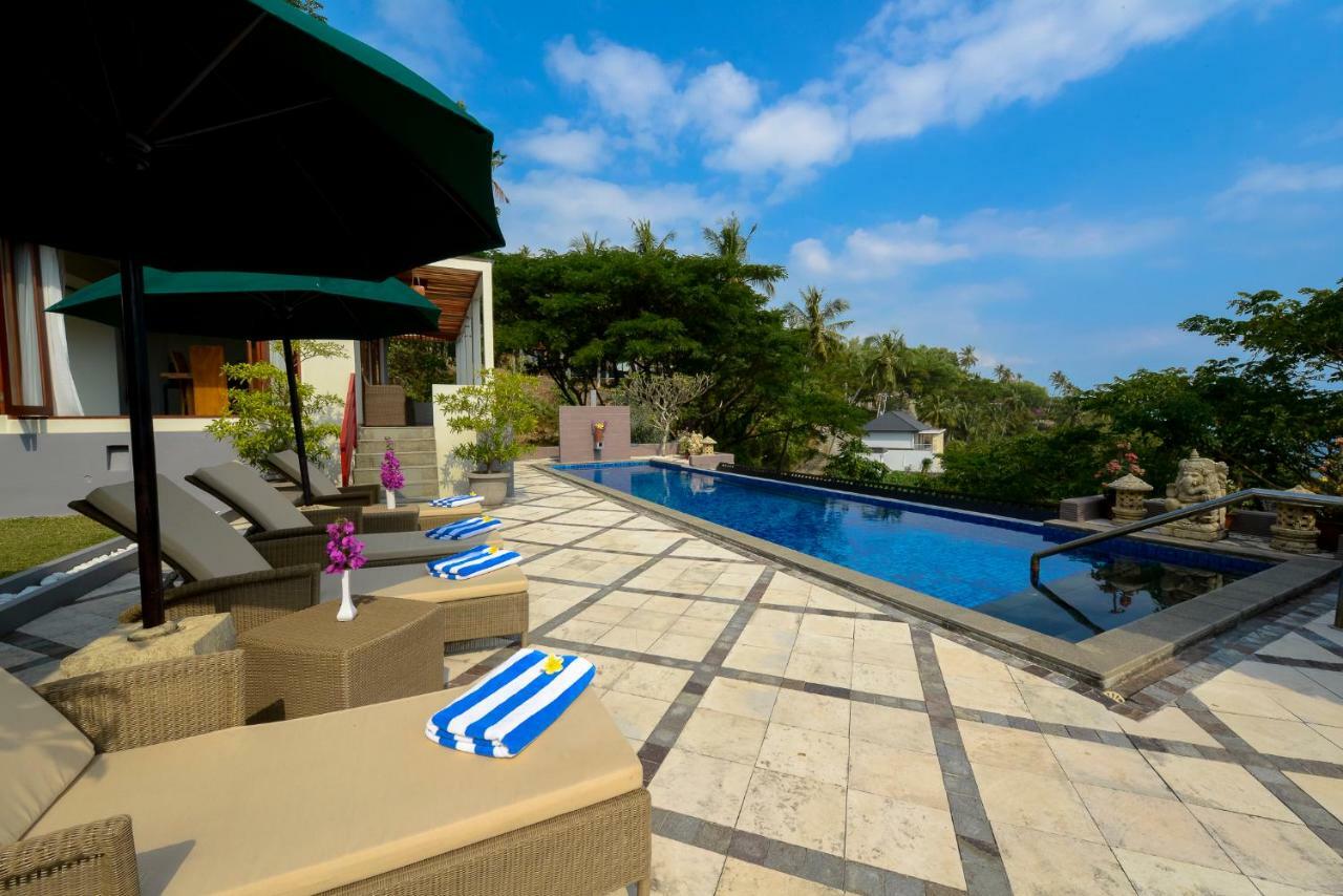 Villa Karingal Senggigi Eksteriør billede